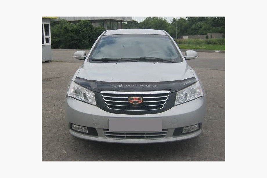 Geely Emgrand EC7 2009– Deflektor pokrova motorja VIP Image