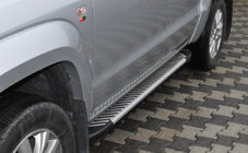 Volkswagen Amarok 2010–2022 Stranske stopnice Line (2 kosa, aluminij) fotografija 1