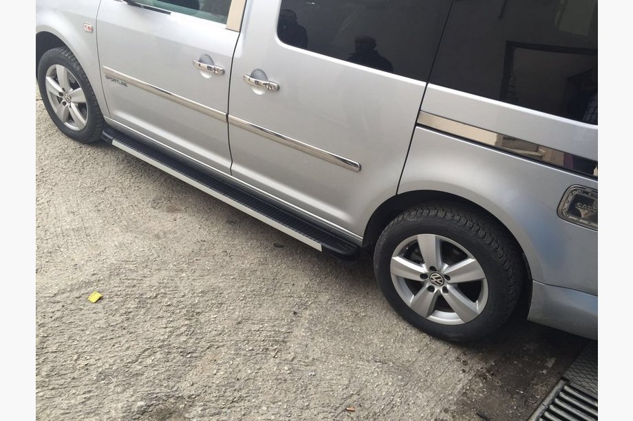 Volkswagen T5 Transporter 2003–2010 Pokrovi kljuk (nerjaveče jeklo) 4 kosi, OmsaLine – italijansko nerjaveče jeklo Fotografija 2