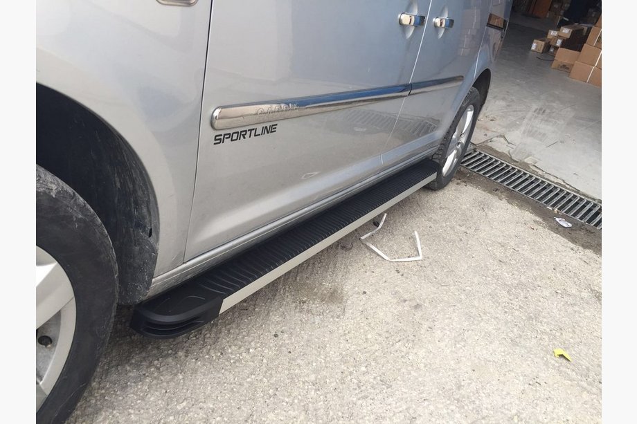 Volkswagen Caddy 2010–2015 Letvice vrat (4 kos, nerjaveče jeklo) Standardna osnova, Carmos – turško jeklo Image