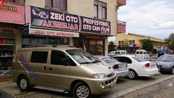 Hyundai H200, H1, Starex 1998–2007 Kromirane strešne vzdolžne letve Kovinske montažne noge fotografija 2