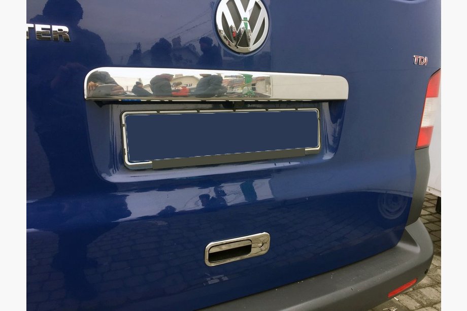 Volkswagen T5 Multivan 2003–2010 Nerjaveča letev nad registrsko tablico za peta vrata Brez napisa, Carmos – turško jeklo Image
