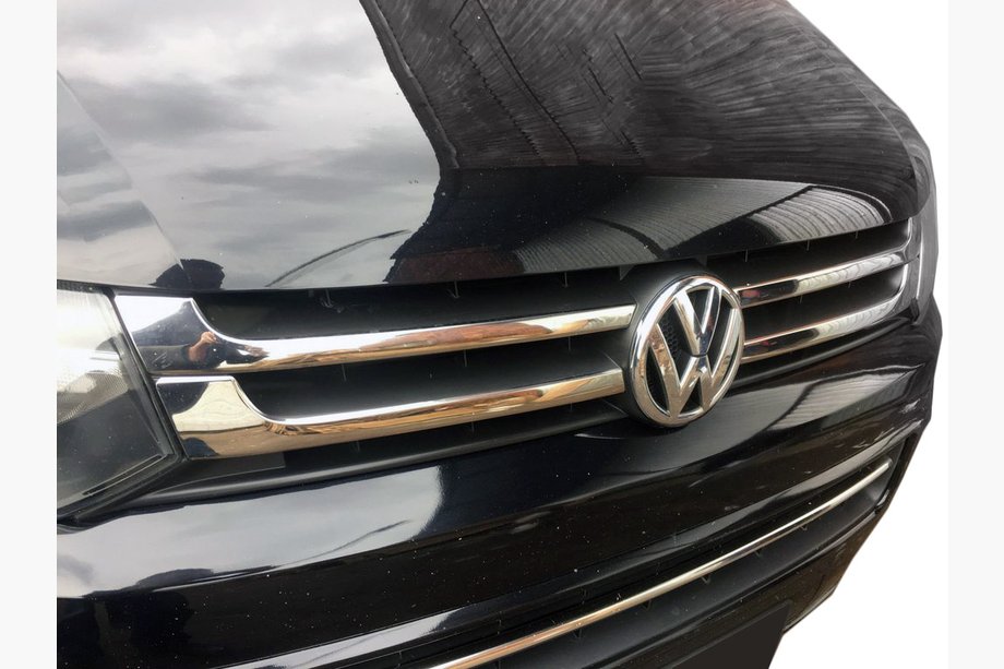 Volkswagen T5 2010–2015 Ločene obloge maske hladilnika (Carmos, 4 kos, nerjaveče jeklo) Image