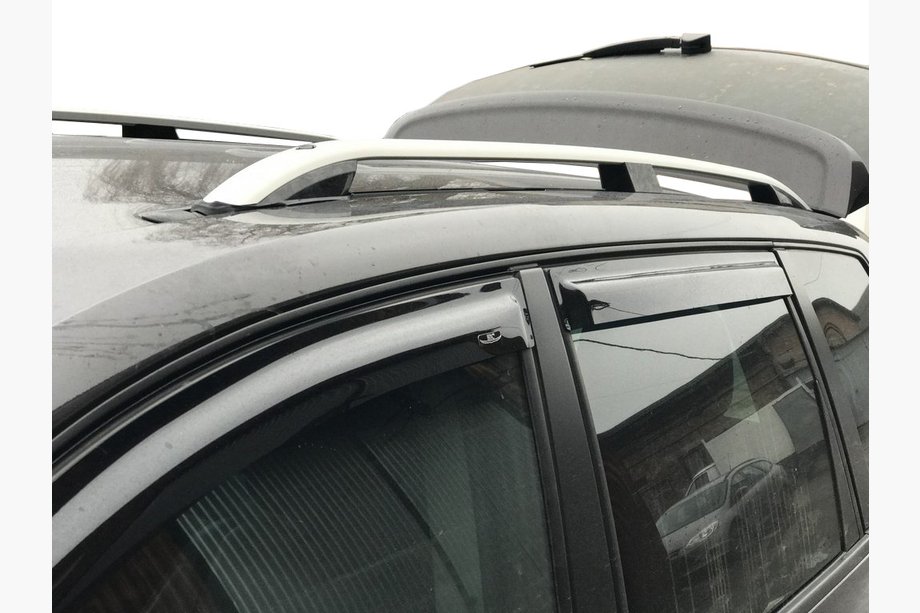 Volkswagen Touareg 2002–2010 Strešne vzdolžne letve Skyport (mat siva) Image