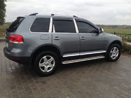Volkswagen Touareg 2002–2010 Strešne vzdolžne letve, kromirane (plastične noge) Kovinska noga fotografija 3