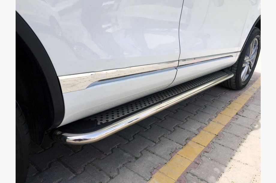 Volkswagen Amarok 2010–2022 Stranske stopnice Maydos V2 (2 kosa, nerjavno jeklo) Image