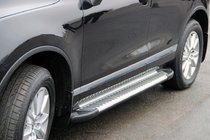 Volkswagen Touareg 2010–2018 Stranske stopnice Line (2 kosa, aluminij) fotografija 2