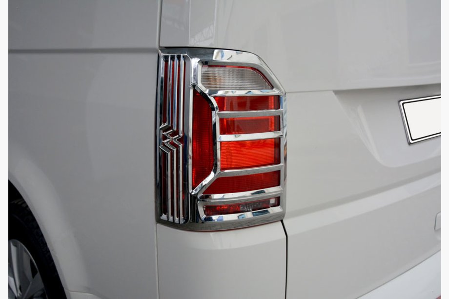 Volkswagen T6 2015–2024 Kromirani okvirji zadnjih luči OmsaLine (2 kosa, ABS krom) Image
