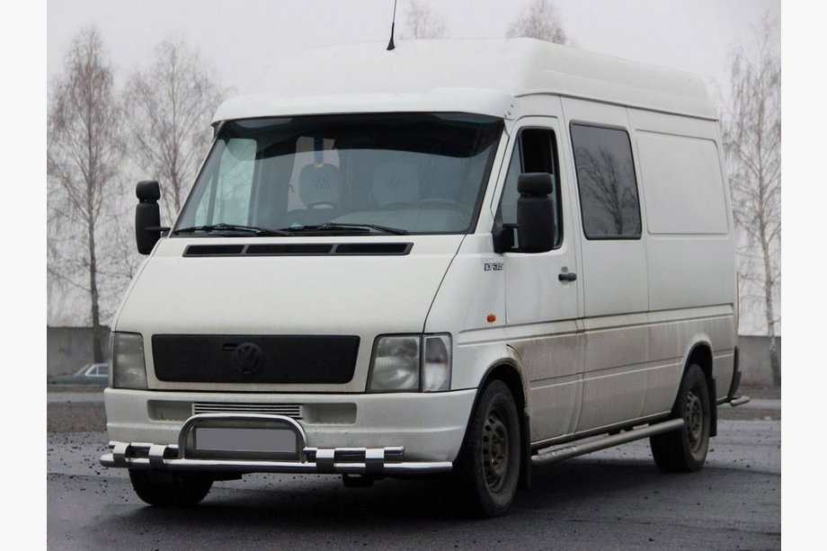 Volkswagen LT 1995–2006 Sprednji zaščitni lok ST020 (nerjavno jeklo) Image