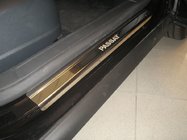 Volkswagen Passat B8 2015–2023 Nerjaveče letve pragov Nataniko (4 kosi) fotografija 1