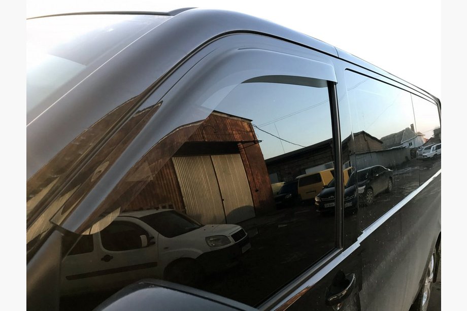 Volkswagen T6 2015–2024 Deflektorji oken (2 kosa, Sunplex) Image