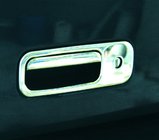 Volkswagen T5 Multivan 2003–2010 Kromirana obloga ročaja prtljažnika (inox) Carmos – turško nerjaveče jeklo fotografija 2