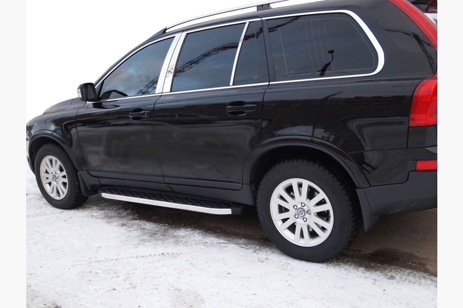 Volvo XC90 2002–2014 Stranske stopnice BlackLine (2 kos, aluminij) Image