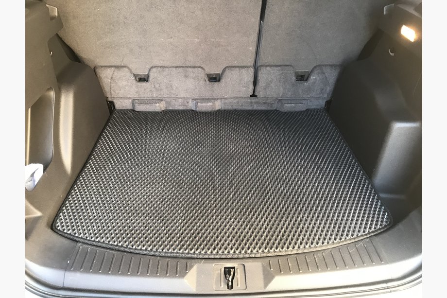 Ford Kuga/Escape 2013–2019 Podloga prtljažnika (EVA, črna) Image