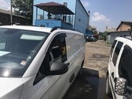 Mercedes Vito/V-razred W447 2014– Črni strešni relingi CAN Originalni dizajn (kovinske noge) fotografija 6