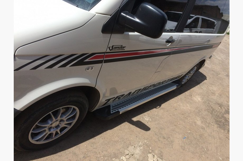 Volkswagen T5 Multivan 2003–2010 Stranske stopnice Line tip (2 kos, aluminij) Image