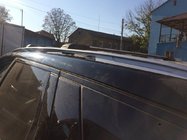 Land Rover Discovery Sport 2014– Strešne vzdolžne letve (2 kosa) Sive fotografija 4