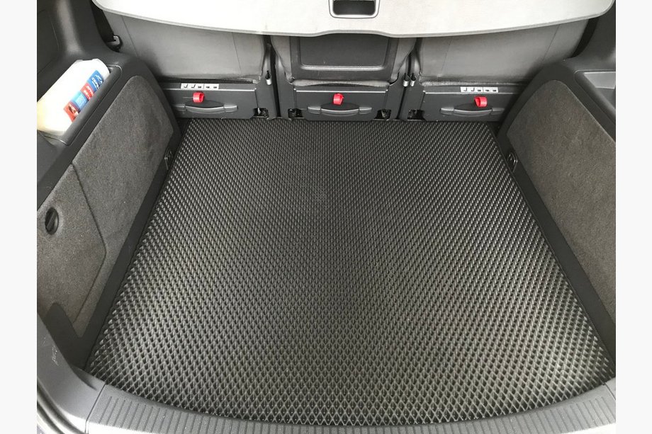 Volkswagen Touran 2010–2015 Prtljažna preproga (EVA, 5 sedežev, črna) Image