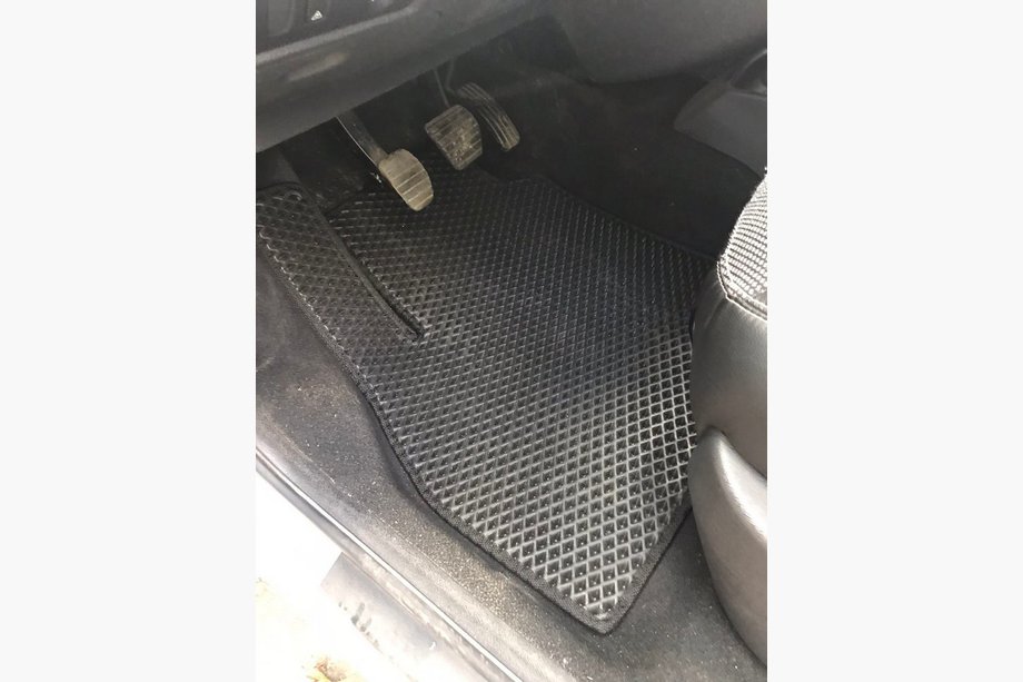 Renault Kangoo 2008–2020 EVA avtomobilske preproge (črne) Sprednji Image