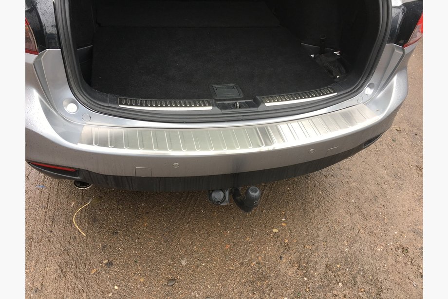 Mazda 6 2012–2024 Nerjaveča zaščitna letev zadnjega odbijača Carmos (SW) Image
