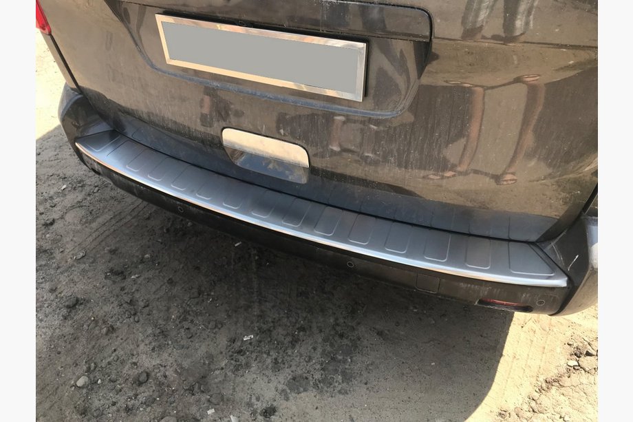 Peugeot Traveller 2017– Zaščitna letev za zadnji odbijač z zavihkom OmsaLine (nerjavno jeklo) Image