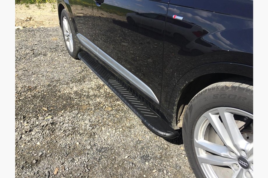 Audi Q7 2015–2026 Stranske stopnice Bosphorus Yeni Black (2 kosa, aluminij) Image