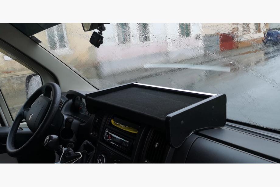 Peugeot Boxer 2006–2025 Polica na armaturni plošči (tip-1) 2006-2014 Image