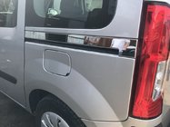 Renault Kangoo 2008–2020 Okrasna letev pod drsnimi vrati (2 kos, nerjavno jeklo) fotografija 1
