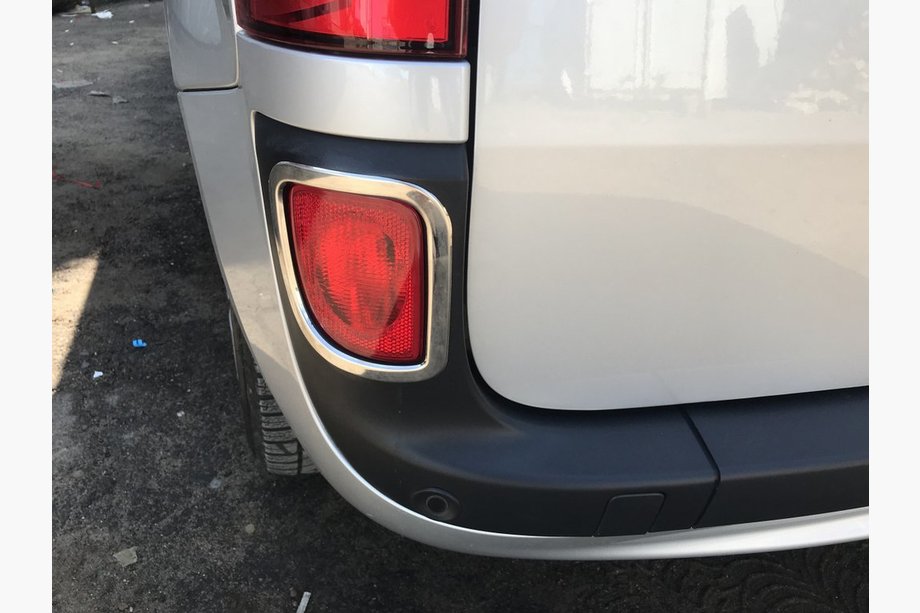 Renault Kangoo 2008–2020 Okvirčki zadnjih odsevnikov (2 kos, nerjaveče jeklo) Image