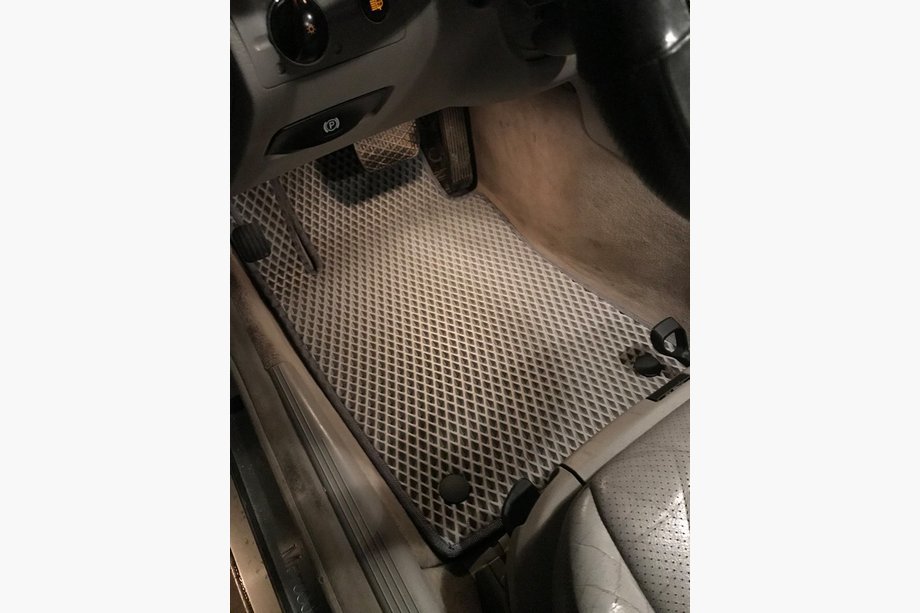 Mercedes E-class W211 2002–2009 EVA avto preproge (sive) Fotografija 1