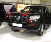 Toyota Land Cruiser Prado 150 2009–2023 Maska hladilnika 2017↗ črna, original (s kratkimi letvicami) fotografija 4