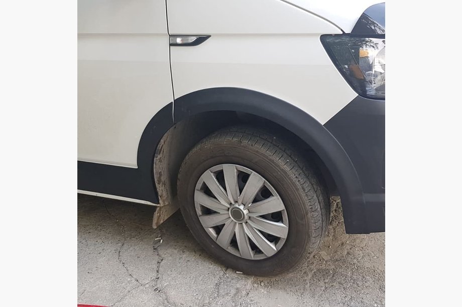 Volkswagen T5 Multivan 2003–2010 Komplet letvic in obrob blatnikov (11 delov) 1 vrata, kratka medosna razdalja Fotografija 2