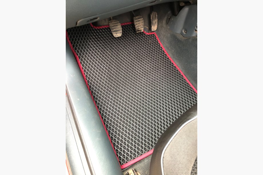 Renault Kangoo 1998–2008 EVA avto tepihi za notranjost (črni, 2 kos) Image