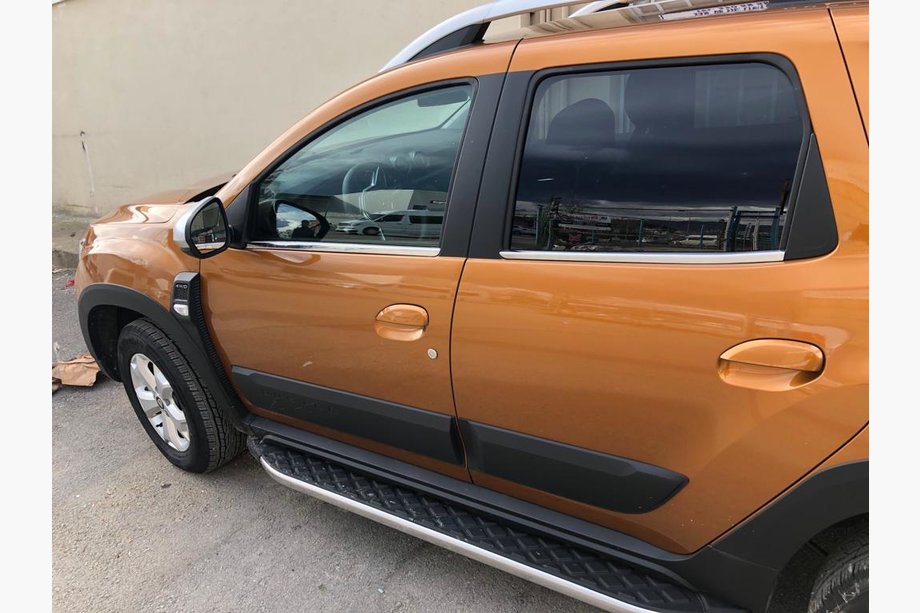 Renault Duster 2018–2024 Spodnje obrobe oken (4 kosi, nerjavno jeklo) OmsaLine - italijansko nerjavno jeklo Image
