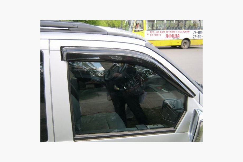 Mercedes Vito W638 1996–2003 Deflektorji oken (2 kos, UA-Sport) Image