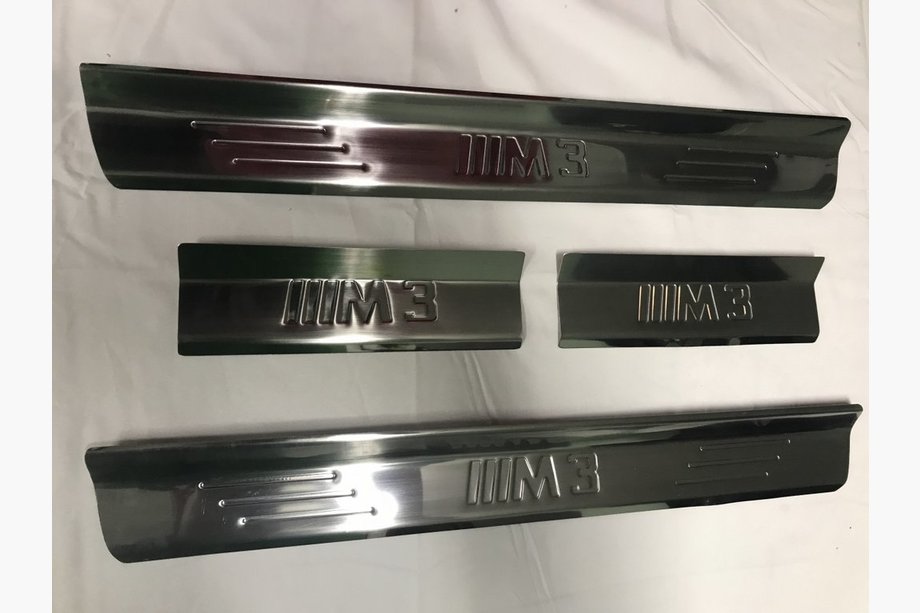 BMW serija 3 E46 1998–2006 Kromirane obloge pragov (4 kos, Carmos) Image