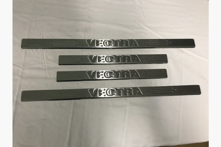 Opel Vectra A 1987–1995 Obloge pragov Carmos (4-delni komplet, inox) Image
