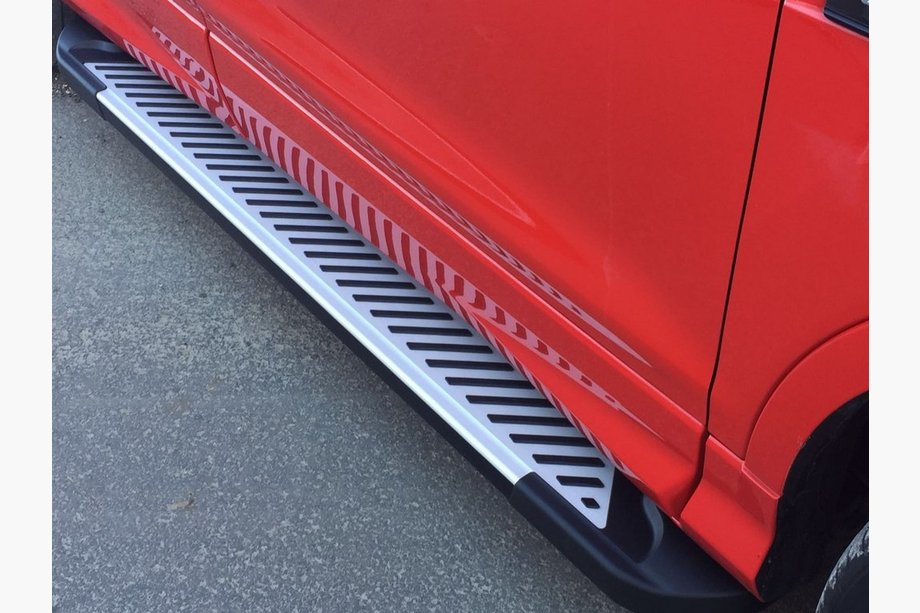 Skoda Karoq 2018– Stranske stopnice Line (2 kosa, aluminij) Image