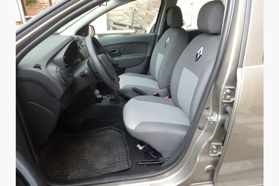 Renault Logan II 2013–2022 Avtoprevleke za sedeže (tekstilne, Classik) Image