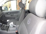 Volkswagen Amarok 2010–2022 Avtoprevleke za sedeže (tekstilne, Classik) fotografija 1