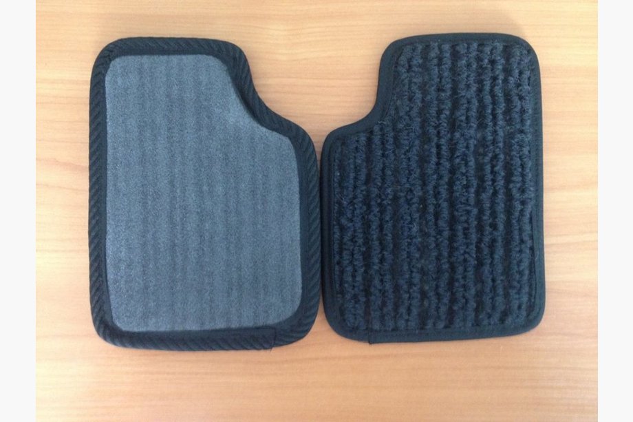 Land Rover Discovery I 1989–1999 Tekstilni tepihi za notranjost (Corona) Fotografija 2