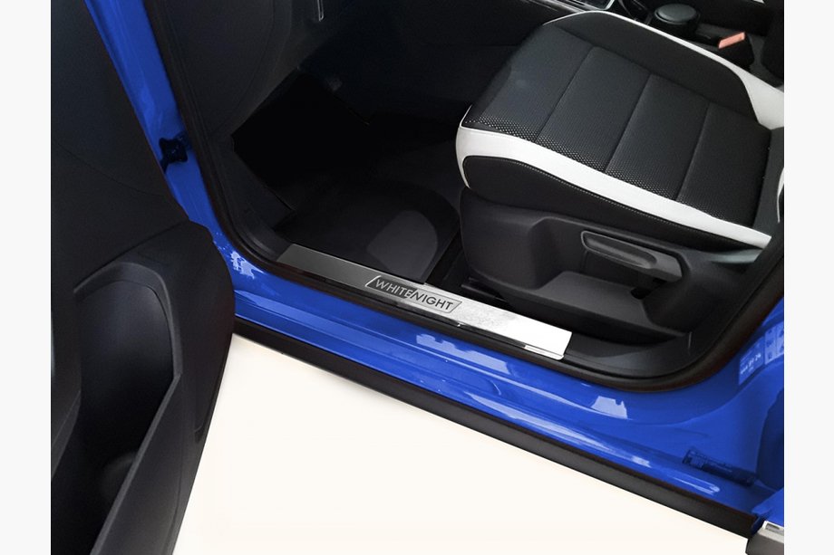 Volkswagen T-Roc 2017–2025 WhiteNight pragovne letve iz nerjavečega jekla (2 kos) Image
