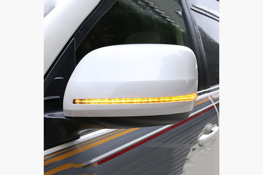 Toyota Land Cruiser 200 2007–2021 Pokrovi ogledal (z LED smernikom, stil 2020) Bela barva Image