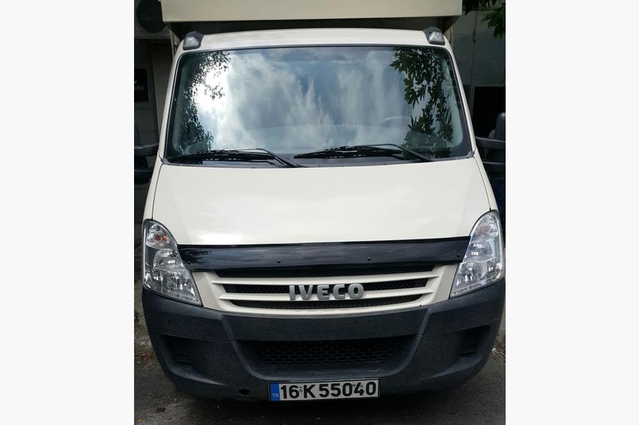 Iveco Daily 2006–2014 Deflektor pokrova motorja (EuroCap) Fotografija 1