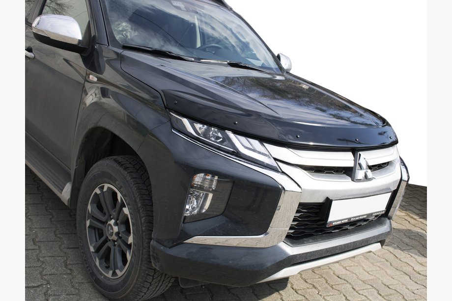 Mitsubishi L200 2015–2024 Deflektor pokrova motorja (2019+, EuroCap) Image