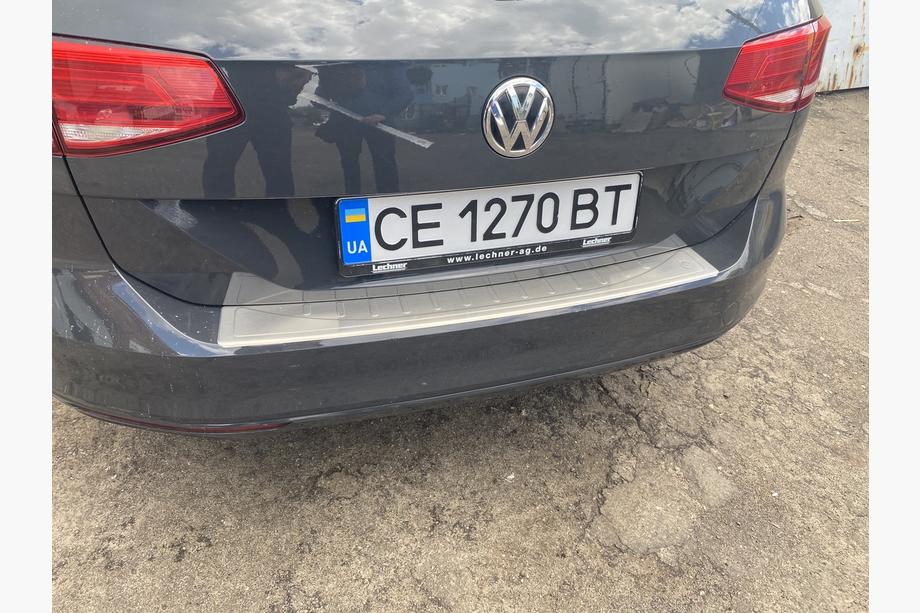 Volkswagen Passat B8 2015–2023 OmsaLine zaščitna letev zadnjega odbijača (nerjavno jeklo) Image