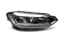 Volkswagen Touran 2015– Sprednji LED žaromet (desni, original, rabljen) fotografija 1