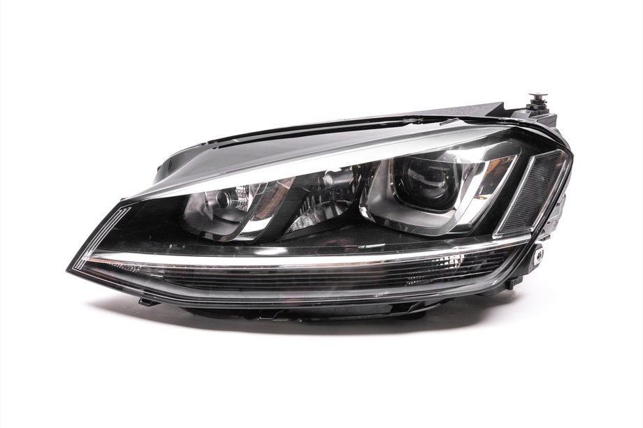 Volkswagen Golf 7/E-Golf 2012–2020 Sprednji LED žaromet (levi, original, rabljen) Image