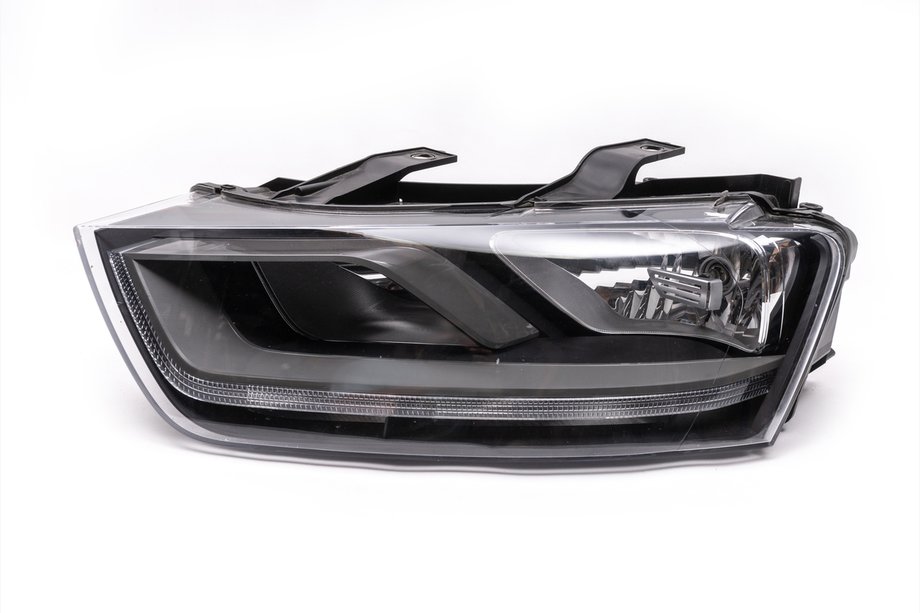 Audi Q3 2011–2019 LED prednji žaromet (2011-2015, levi, original, rabljeno) Image
