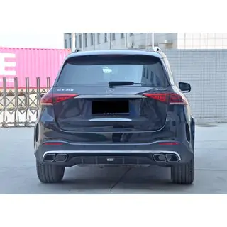 Zadnji difuzor z izpušnimi zaključki GLE63 Silver (2018-2026)